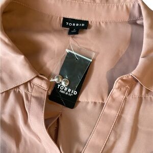 Torrid Pink Short Sleeve Button Down Shirt